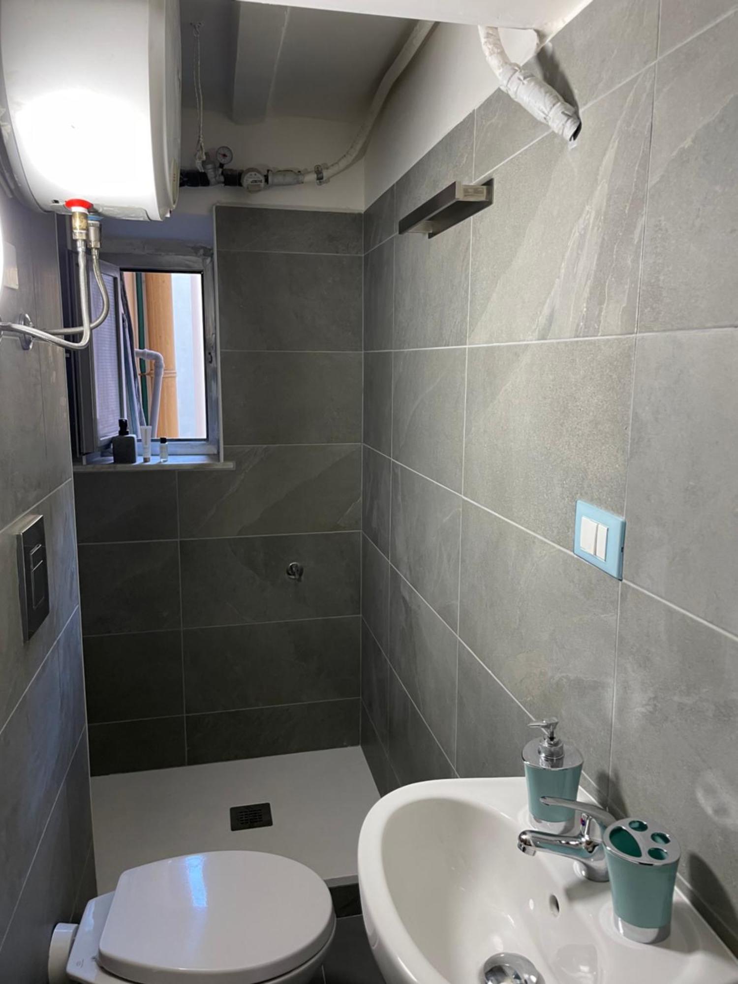Bilocale Arredato Sestri Ponente Apartman Genova Kültér fotó